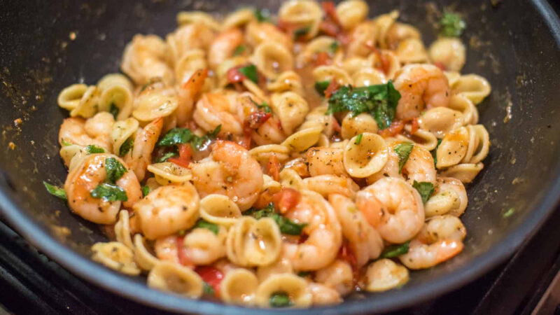This Shrimp Pasta Is The Perfect Weeknight Dinner